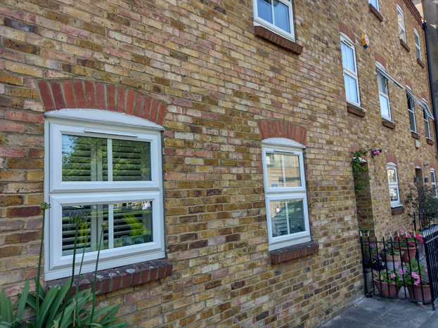Fig: 82: These windows are irregular placed and fail to respond to surrounding context. The use of casement windows is also uncharacteristic of the Area.
