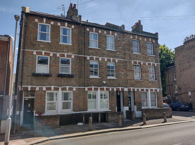 Fig: 83: The windows in this group are better preserved but the casement windows to bottom right illustrate how inappropriate replacements can impact entire elevations and groups.