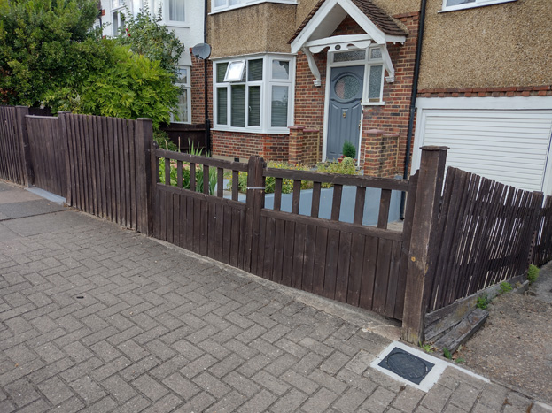 Fig. 64: Simple timber fences would have traditionally been employed as boundary treatments