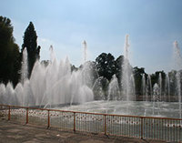 Crystal fountain